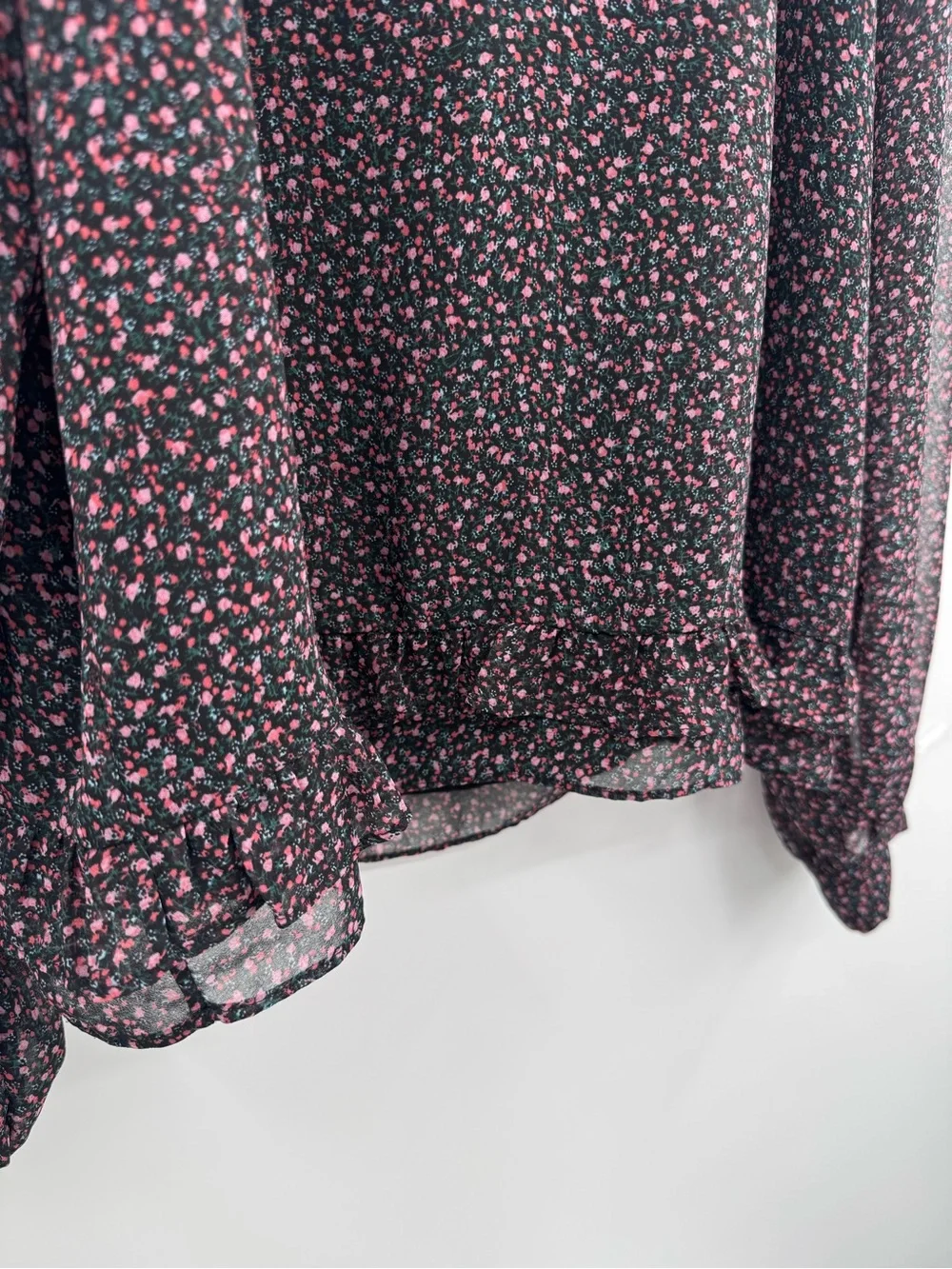 Rebecca Minkoff Women’s L Floral Blouse Black Pink Long Sleeve Sheer Neck Tie